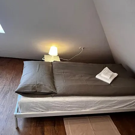 Casa Sciresee بيت للعطل