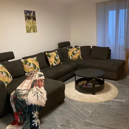 Casa Sciresee بيت للعطل